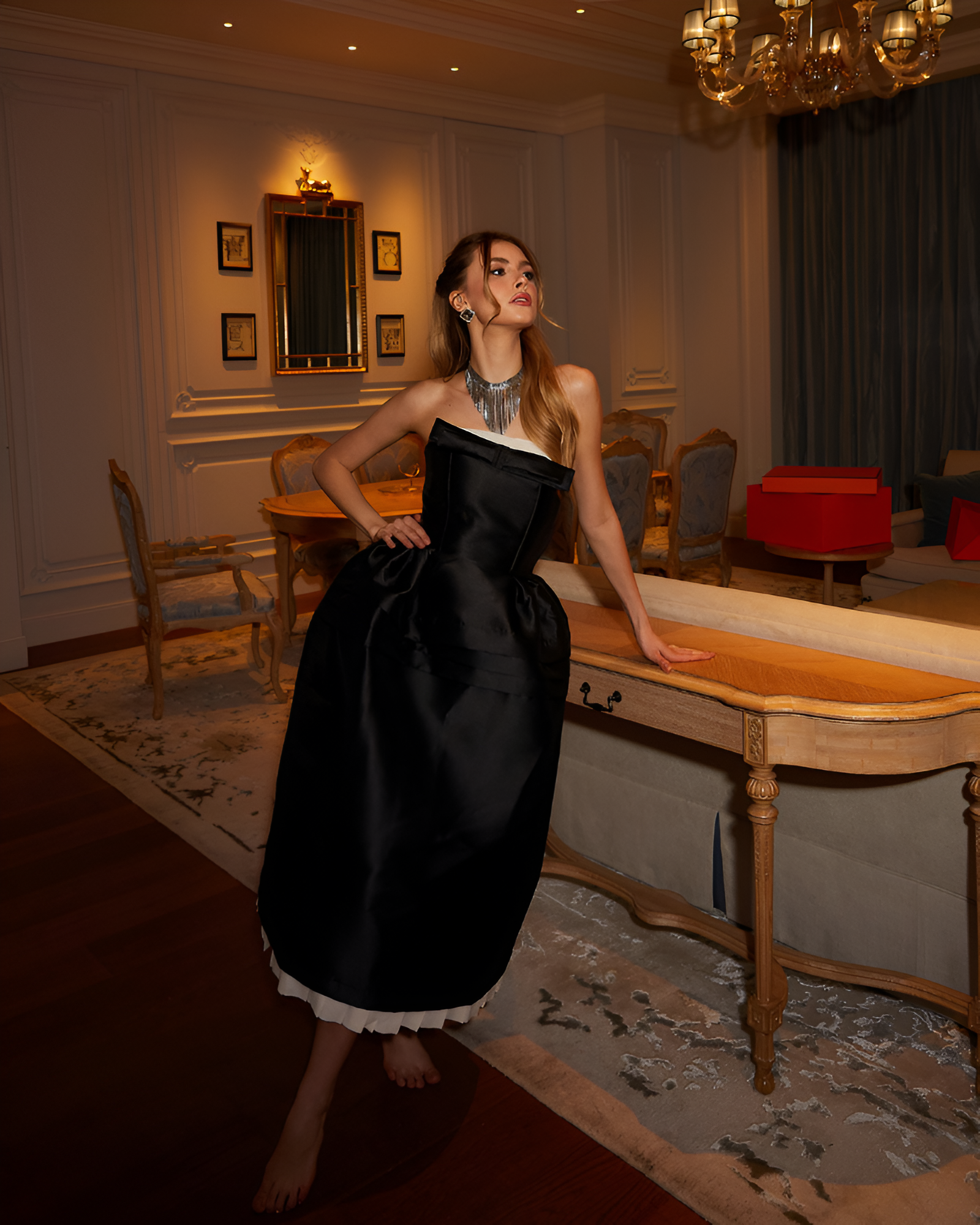 BELLAVIA | STRAPLESS CONTRAST DRESS