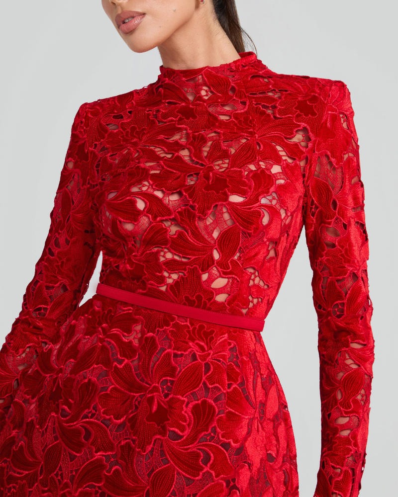 ROSELORE | LACE DRESS