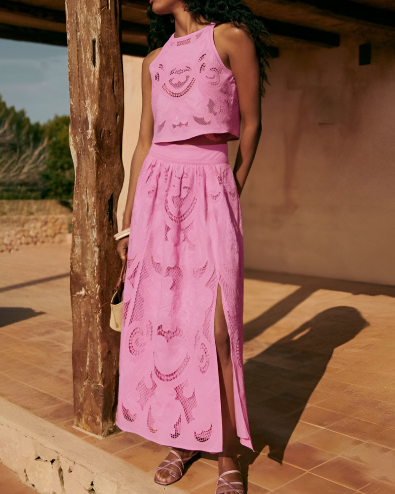 CALYMA | HAUT DÉCOUPÉ EN DENTELLE