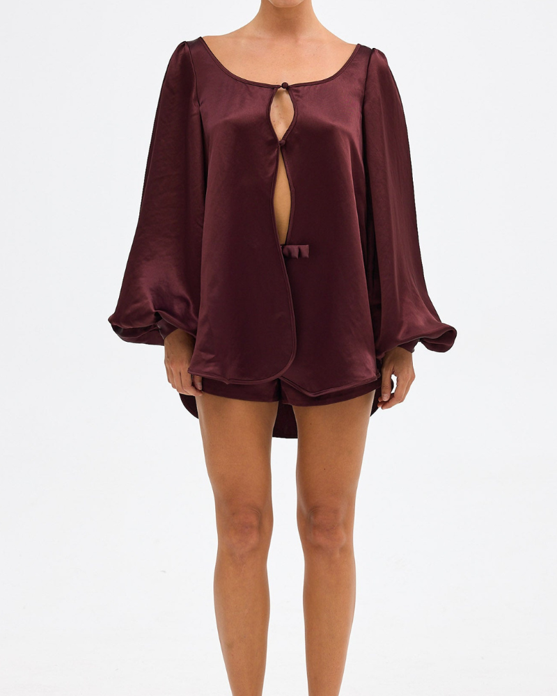 SOLENE | BOW DETAIL SATIN SHORT