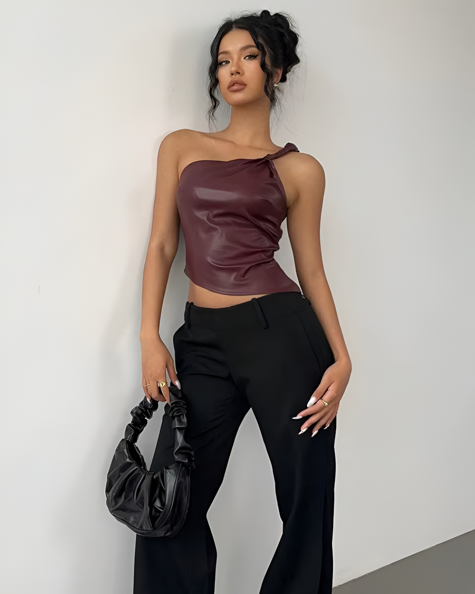 MAISON LÉONE | ASYMMETRIC KNOTTED TOP