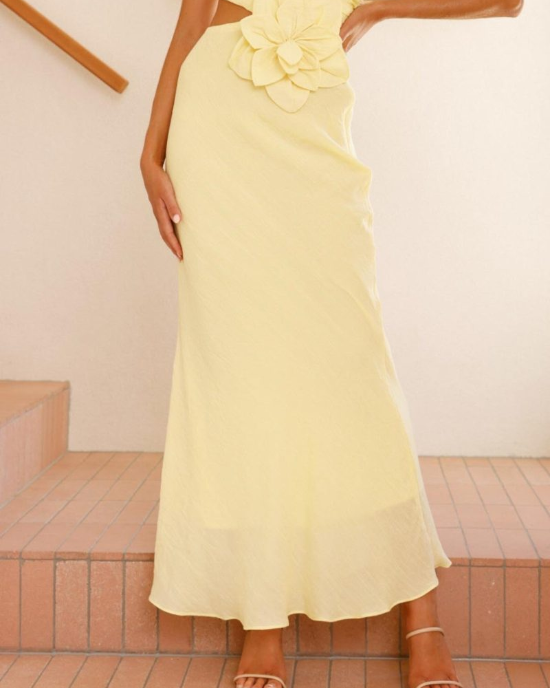 AURELLE | 3D FLORAL ONE-SHOULDER DRESS