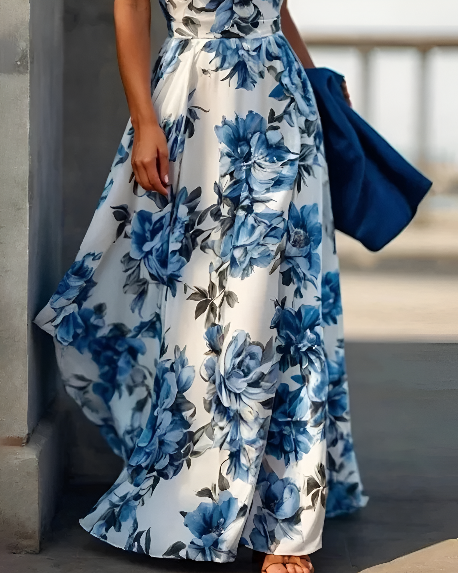 ALURELLE | HALTERNECK FLORAL DRESS