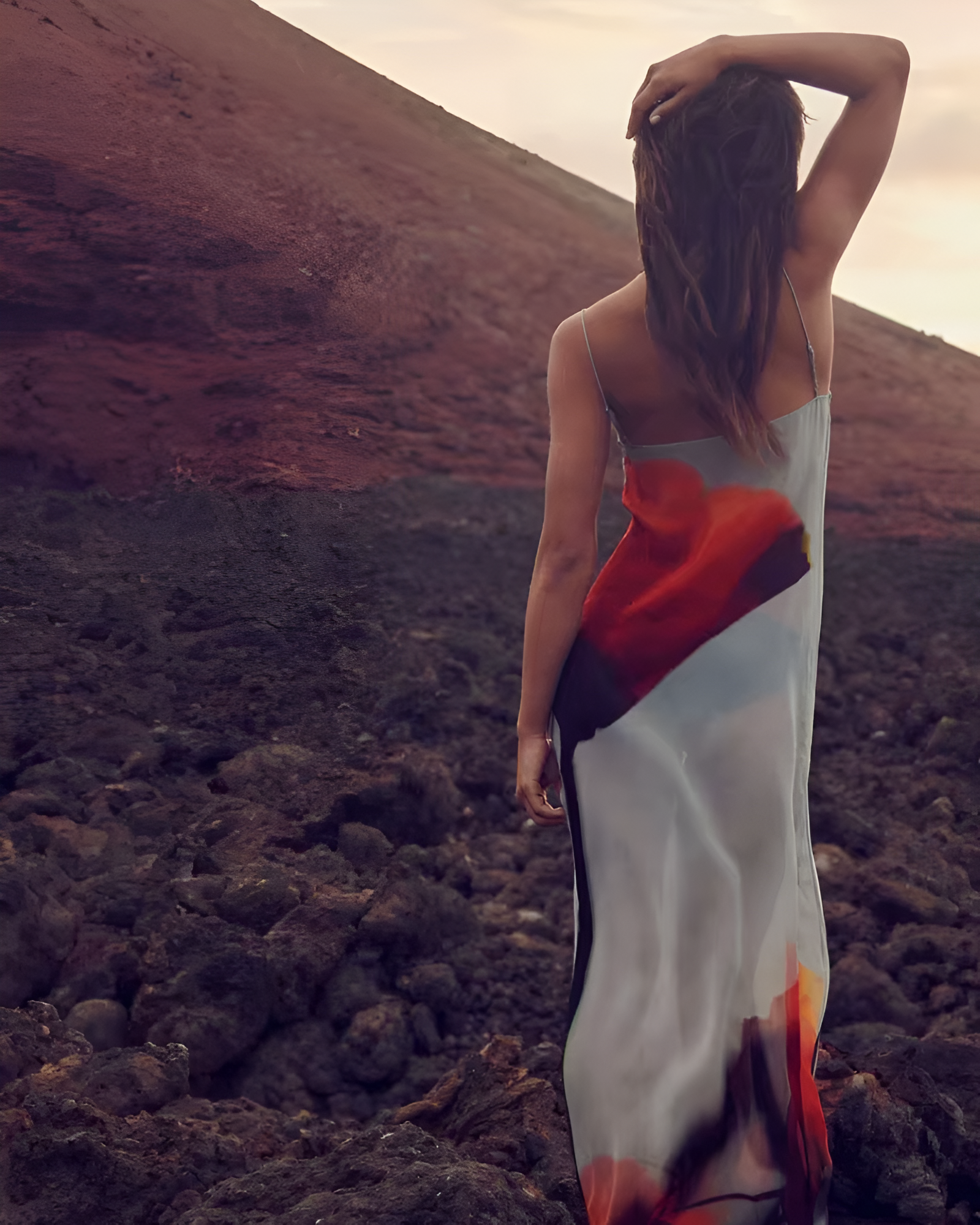 VARESSA | ROBE TULIPE ABSTRAITE