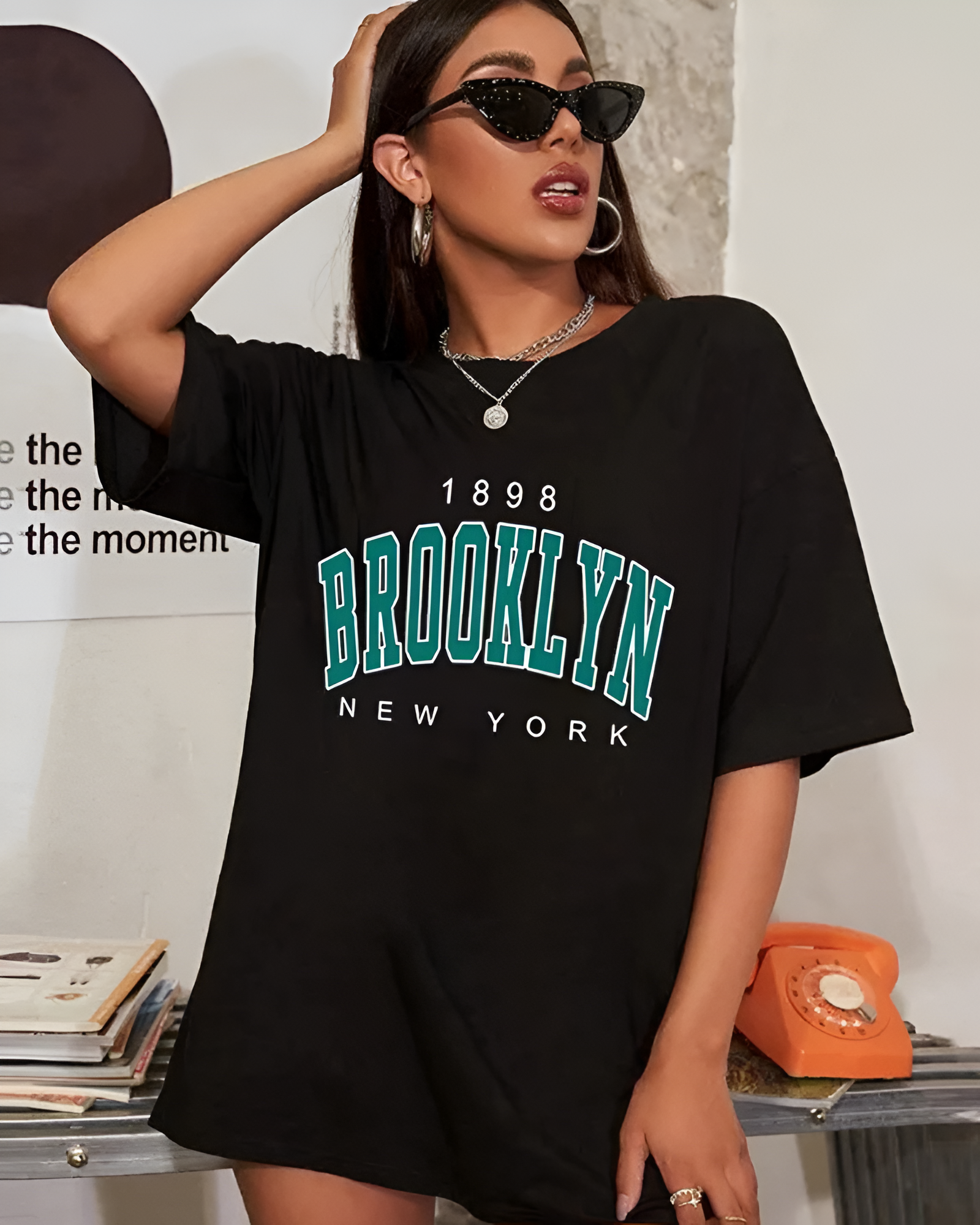 URBANYX | OVERSIZED BROOKLYN GRAPHIC TOP
