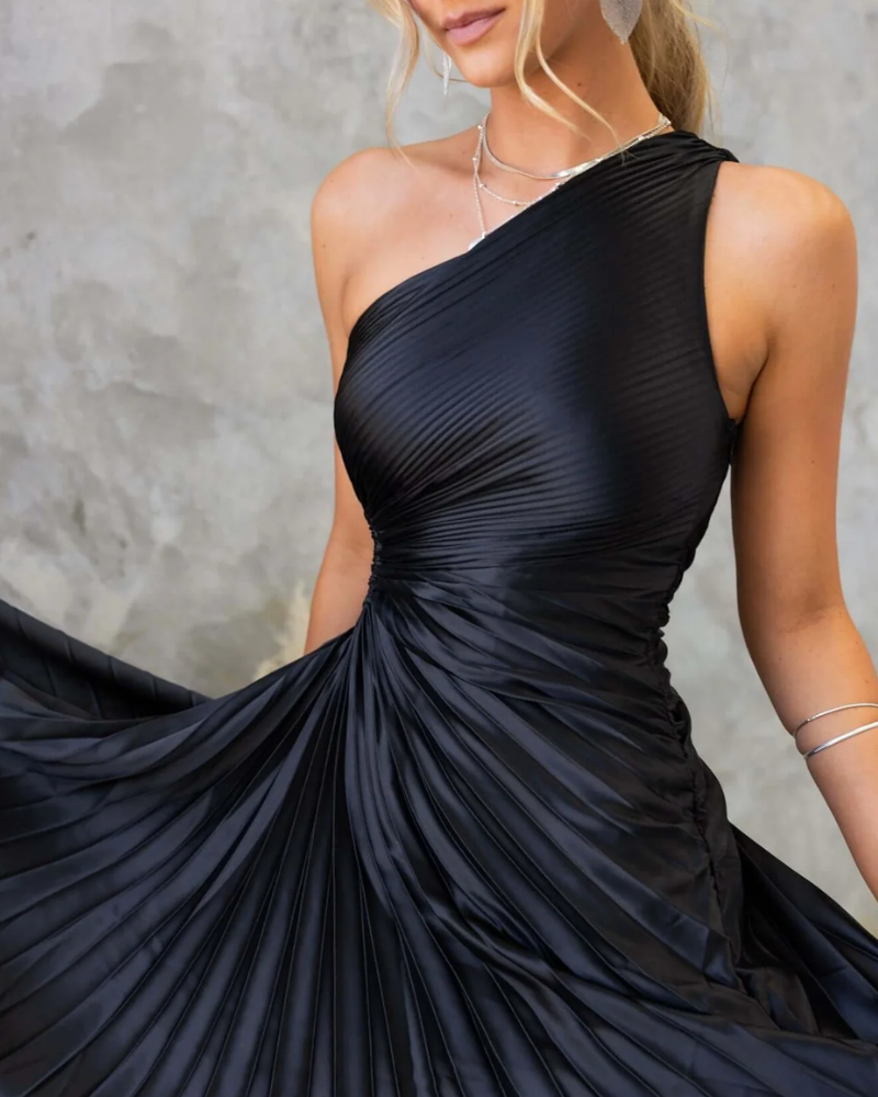 AURELIA | ONE-SHOULDER CUT-OUT DRESS