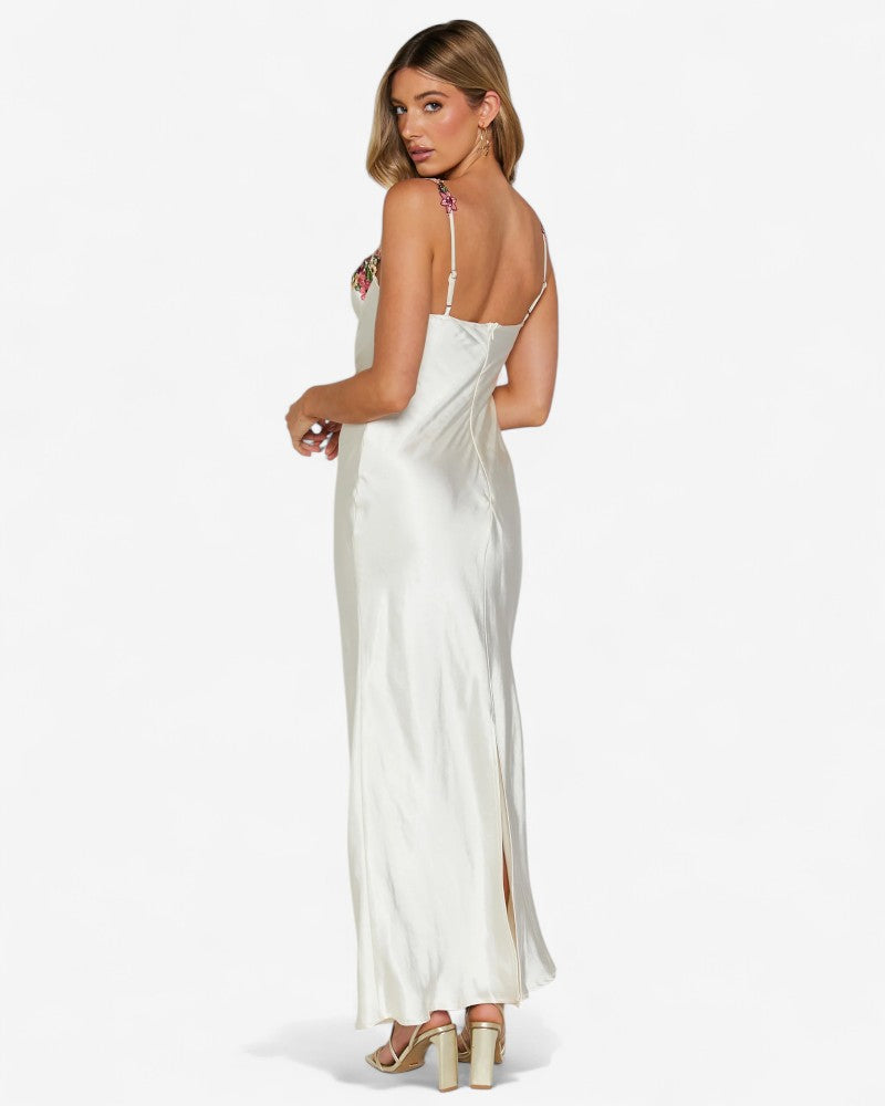 VERALUNE | FLORAL-TRIMMED DRESS