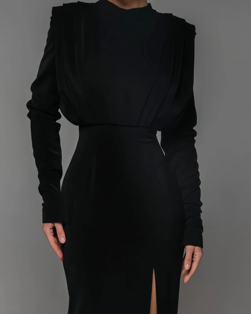 NOIRAVA | HIGH NECK SLIT DRESS