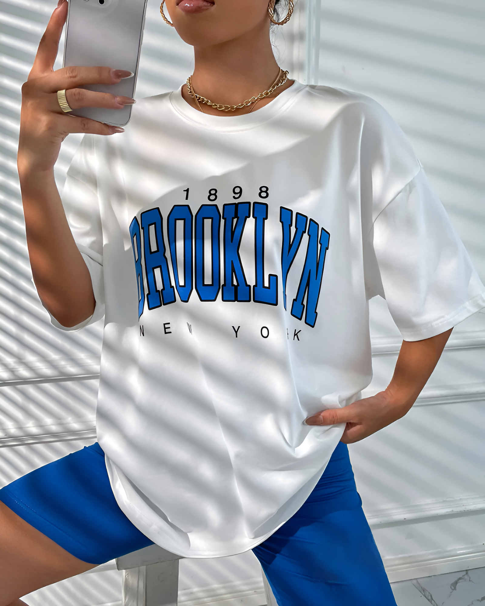 URBANYX | OVERSIZED BROOKLYN GRAPHIC TOP
