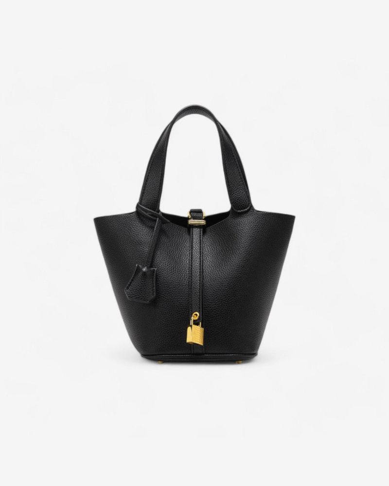 PIA | BAG