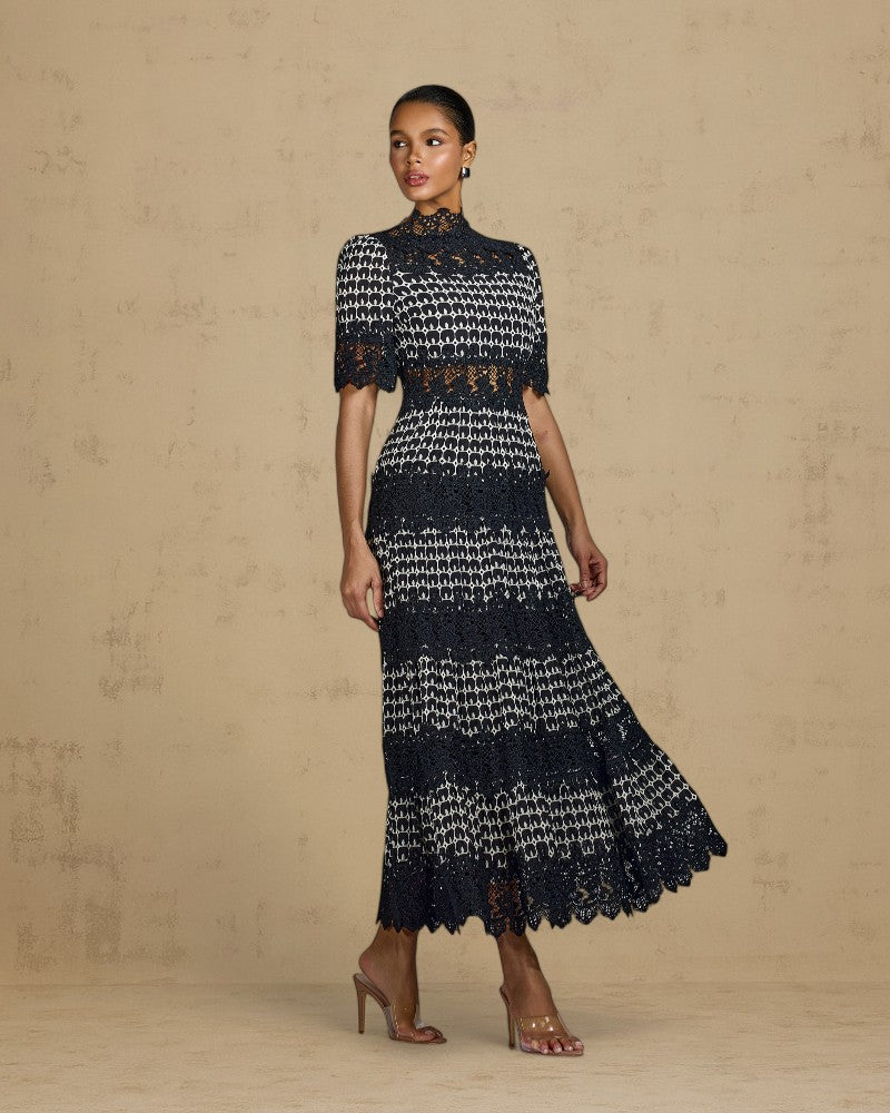 AMAREYA | SCALLOPED LACE DRESS