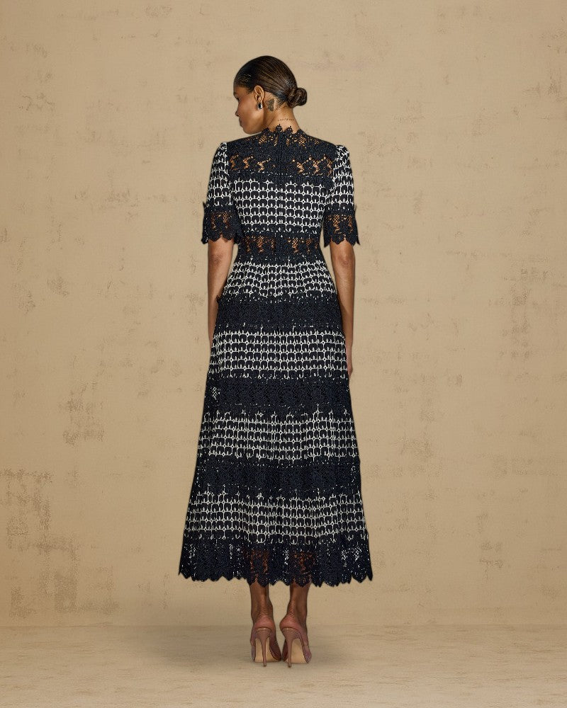 AMAREYA | SCALLOPED LACE DRESS