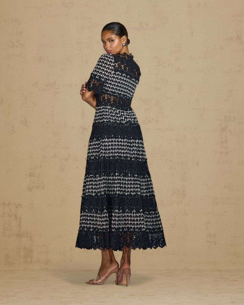 AMAREYA | SCALLOPED LACE DRESS