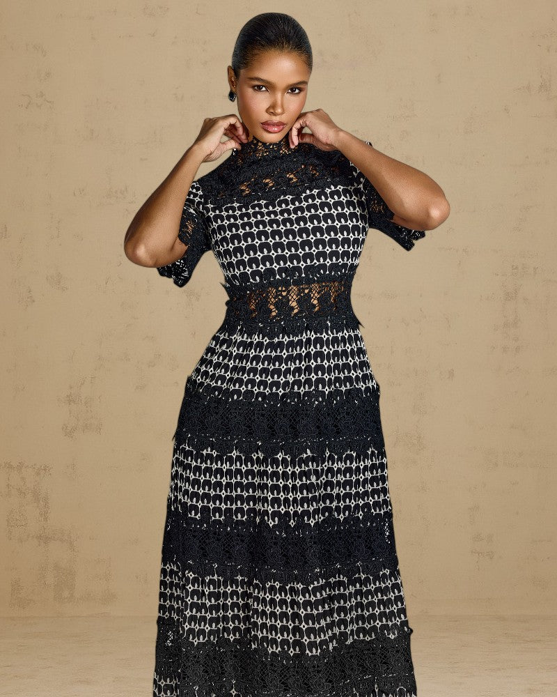 AMAREYA | SCALLOPED LACE DRESS