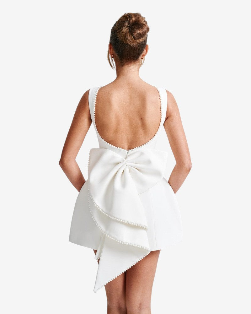ELENÉA | DETACHABLE BOW PEARL DRESS